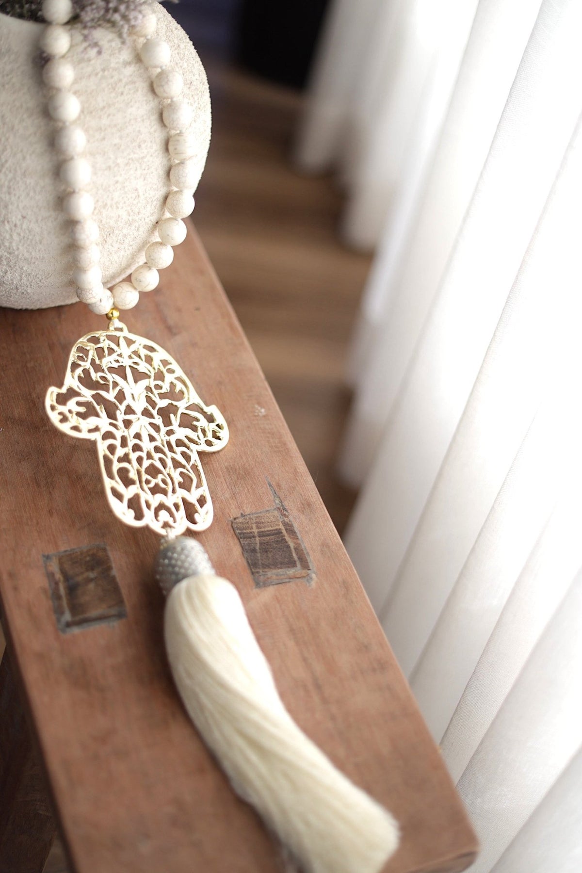 Gold Hamsa Wall Hanging with Howlite Stones - Protective Home Decor - Stylish Luck Home Decor | Hamsa \ Hand Of Fatima | Good Luck Gifts
hamsa-gold-howlite-cream-tassel.jpg
חמסה לקיר • חמסה זהב • חמסה זהב צהוב • חמסה עם היולייט • חמסה מעוצבת • חמסה לתלייה • אבני היולייט • סמלי מזל • שמירה לבית • מתנה לחנוכת בית • Stylish Luck • עיצוב הבית • מיוצר בישראל