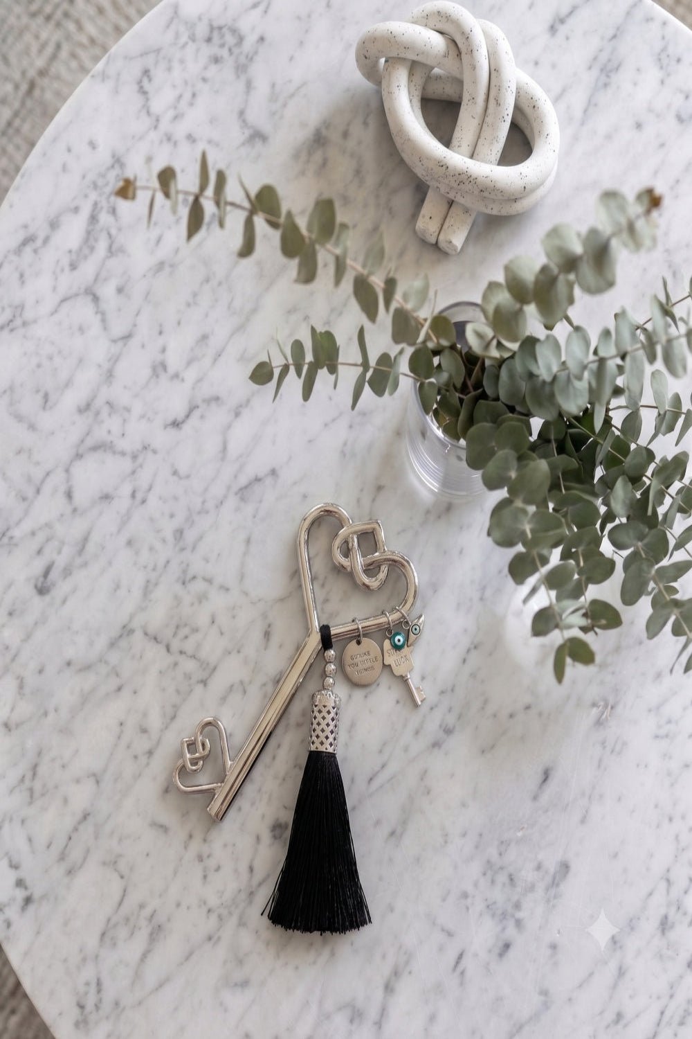 Lucky Key Wall Hanging in Silver with Green Tassel - Stylish Luck Home Decor | Hamsa \ Hand Of Fatima | Good Luck Gifts